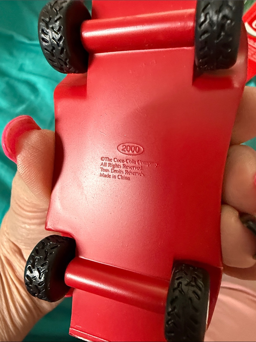 Coca-Cola Red Delivery Truck Platinum Series 2000 4.25”Polar Bear Series - Picture 3 of 3